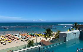 Flat à Beira Mar com Varanda em Frente as Piscinas Naturais 307